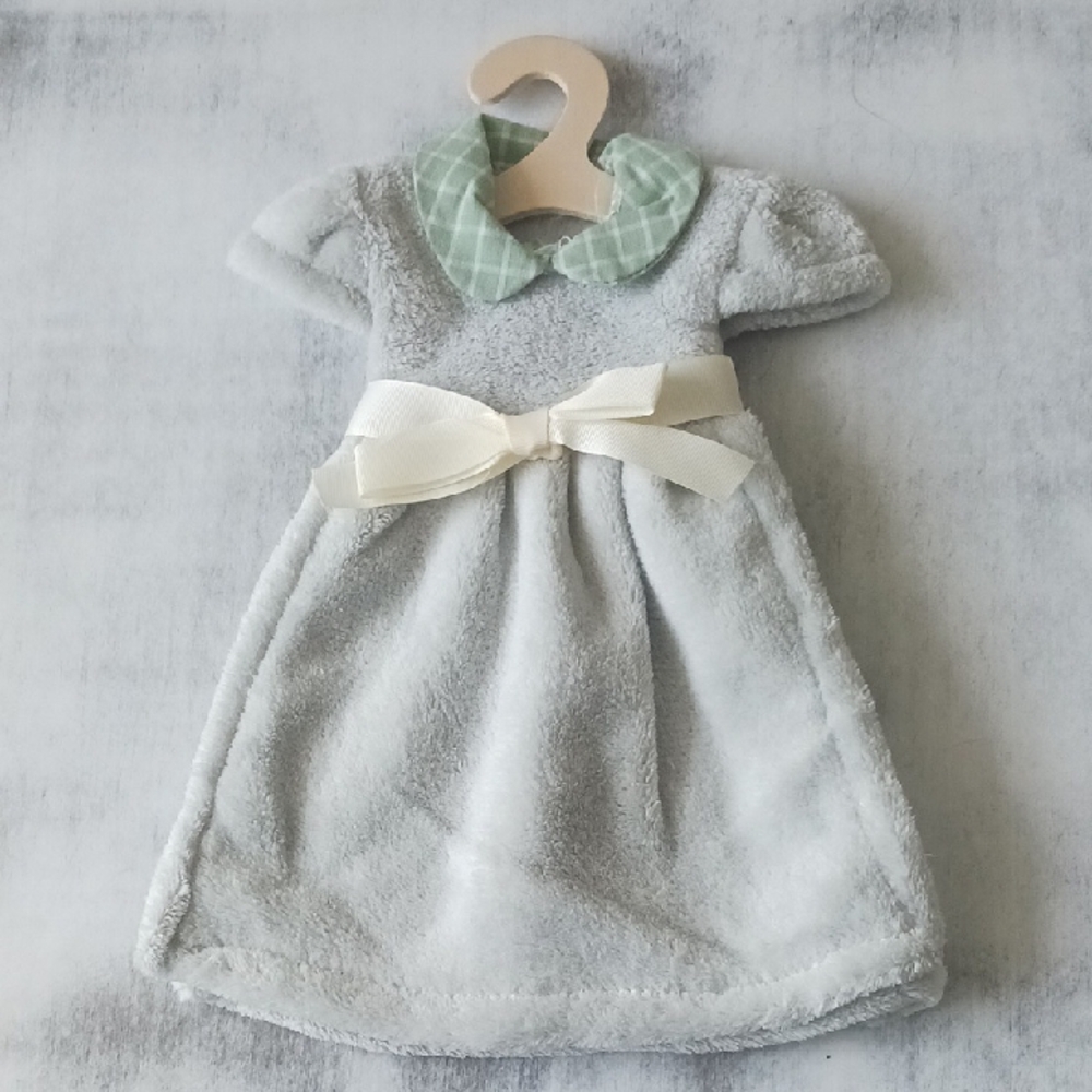 Kitchen Towel Doll Dress Shape Green Collar White Bow Belt 12" long on Hanger